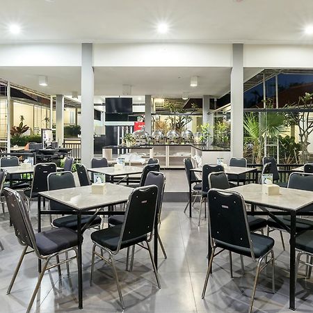 Riverstone Hotel & Cottage Batu  Dış mekan fotoğraf