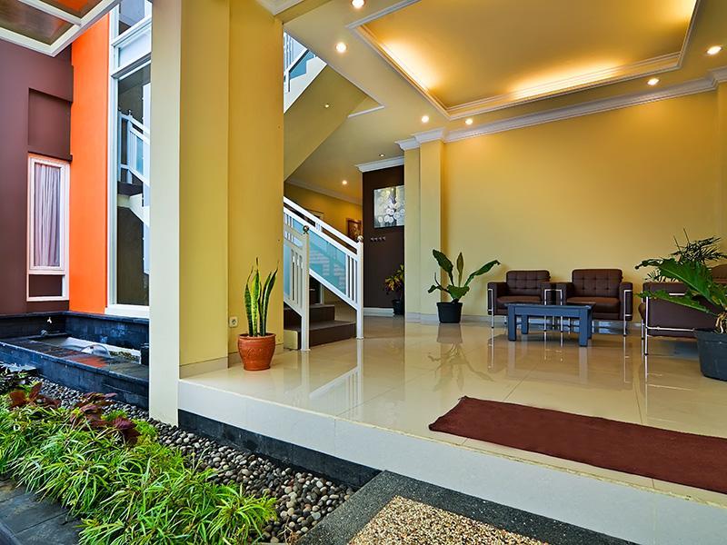 Riverstone Hotel & Cottage Batu  Dış mekan fotoğraf
