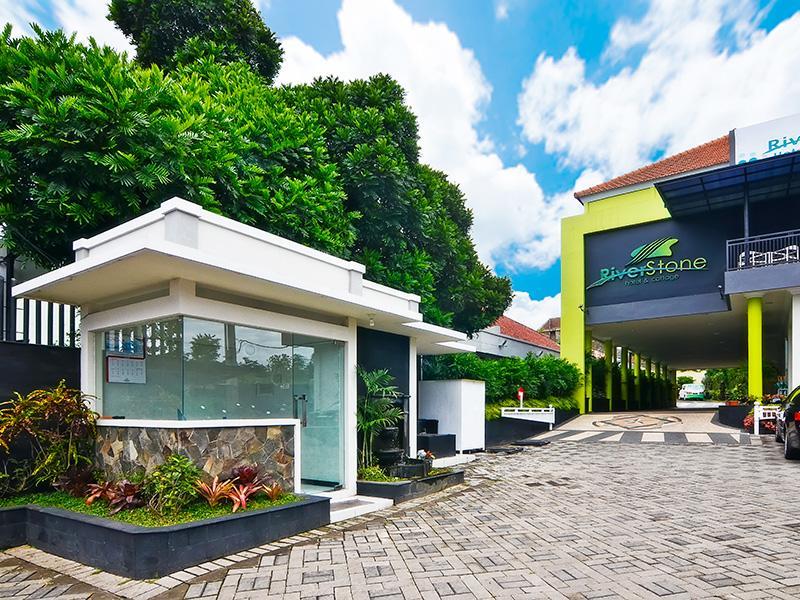 Riverstone Hotel & Cottage Batu  Dış mekan fotoğraf