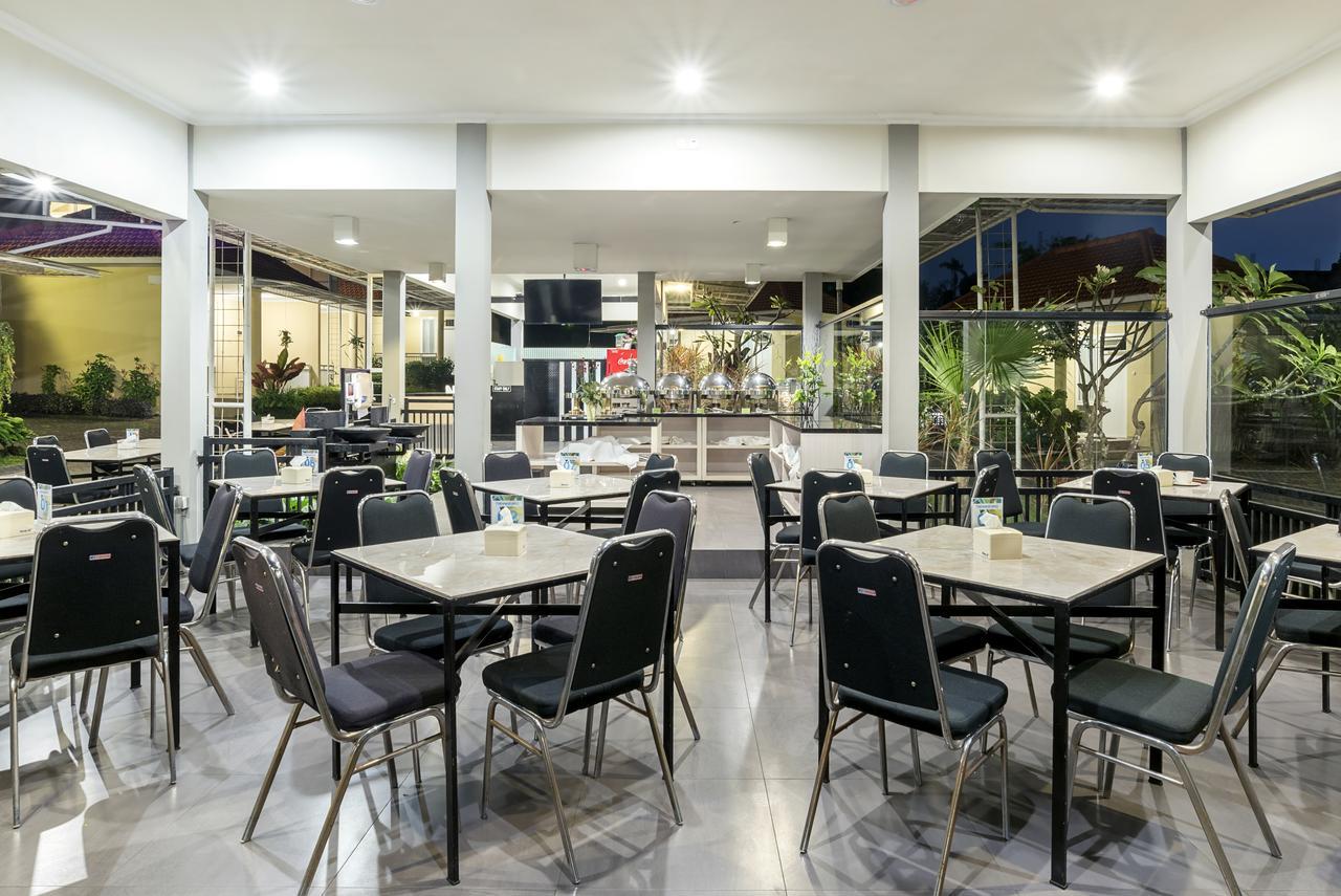 Riverstone Hotel & Cottage Batu  Dış mekan fotoğraf
